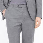 Abito gessato lana vergine super 100`s 44 / GRIGIO